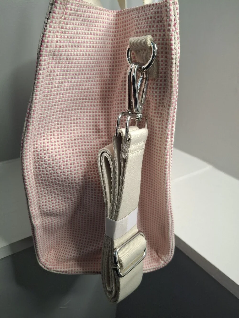Ampere Creations Margo Pink Cotton Canvas Tote Crossbody Bag NWT + Bag Charm